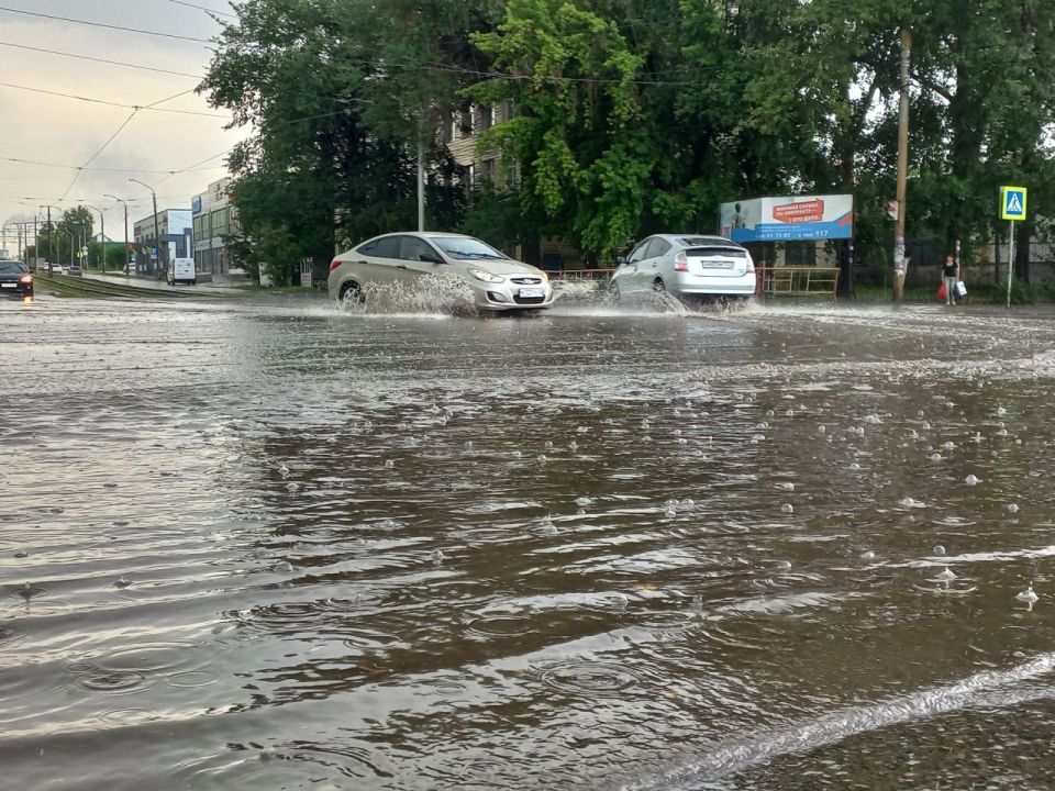 Дождь в Барнауле Дождь в Барнауле