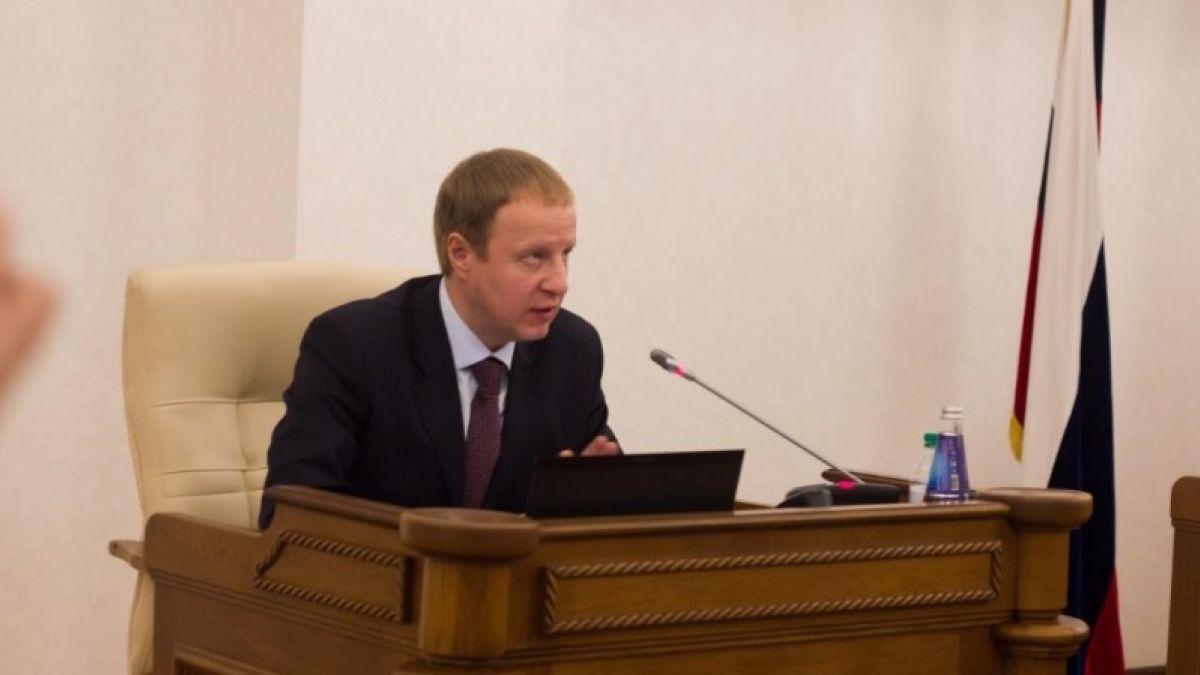 Первый отчет Томенко: какие вопросы будут задавать депутаты губернатору?