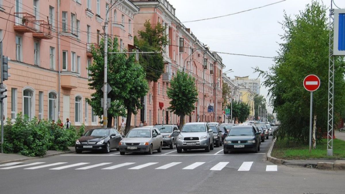 В Барнауле придумали, как бороться с ночными автогонщиками на проспекте Ленина