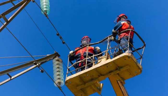 В пригородные поселки Барнаула вернулось электричество