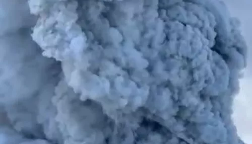 Впервые на видео: на Камчатке проснулся вулкан, считавшийся спящим