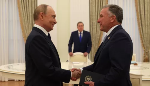Путин принял в Кремле спецпосланника главы США Уиткоффа