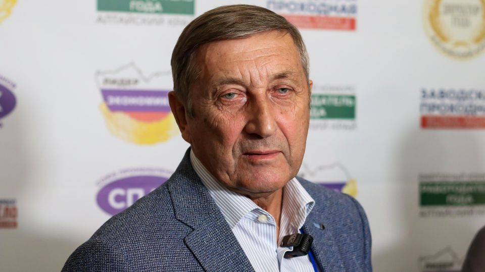 Виктор Белов