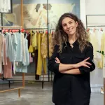 Хозяйка брендовых магазинов рассказала о давлении на фешен-рынок и стратегии выживания