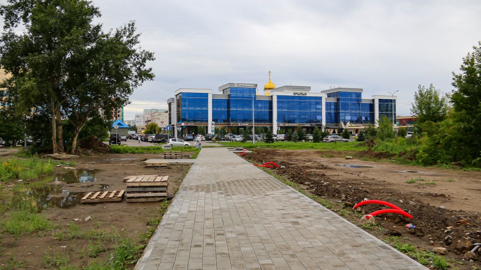 Реконструкция будущего парка на улице Шумакова, 9