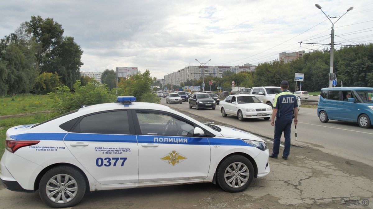 Ремонт на пересечении Павловского тракта и Попова