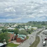 В центре Барнаула продают двушку с панорамным видом на город