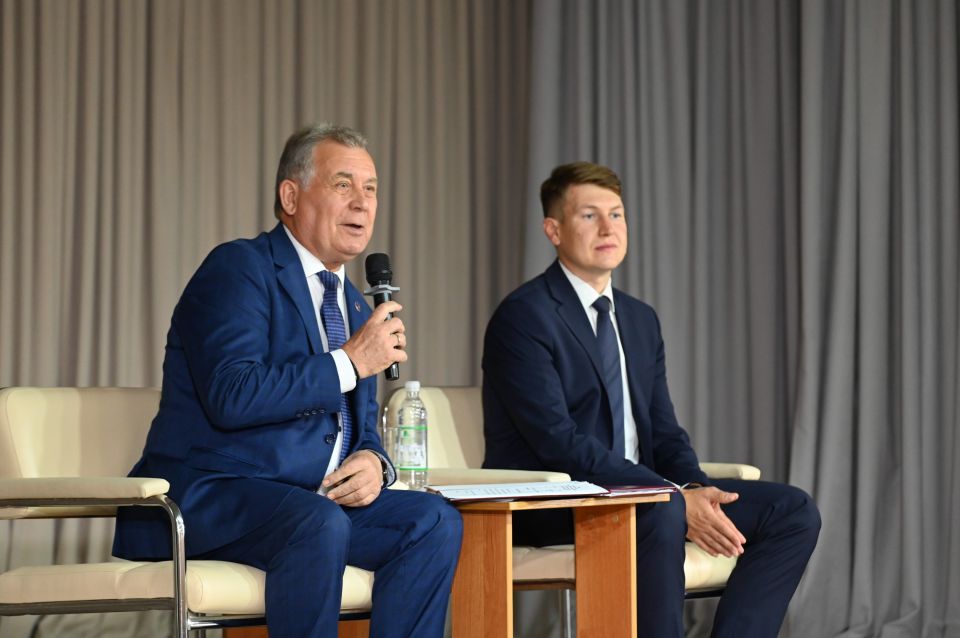Александр Романенко, Денис Голобородько Александр Романенко, Денис Голобородько