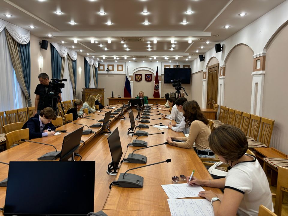 Пресс-конференция заместителя министра образования и науки Алтайского края Ларисы Терновой