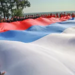 Подготовьтесь заранее. Патриотичные поздравления с Днем России в стихах и прозе