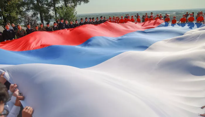 Подготовьтесь заранее. Патриотичные поздравления с Днем России в стихах и прозе