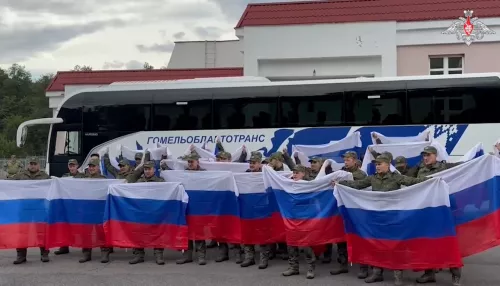 Из украинского плена вернулась группа российских военнослужащих