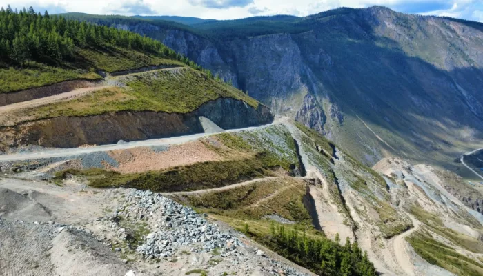 Дорогу на перевале Кату-Ярык достроят до конца октября 2027 года