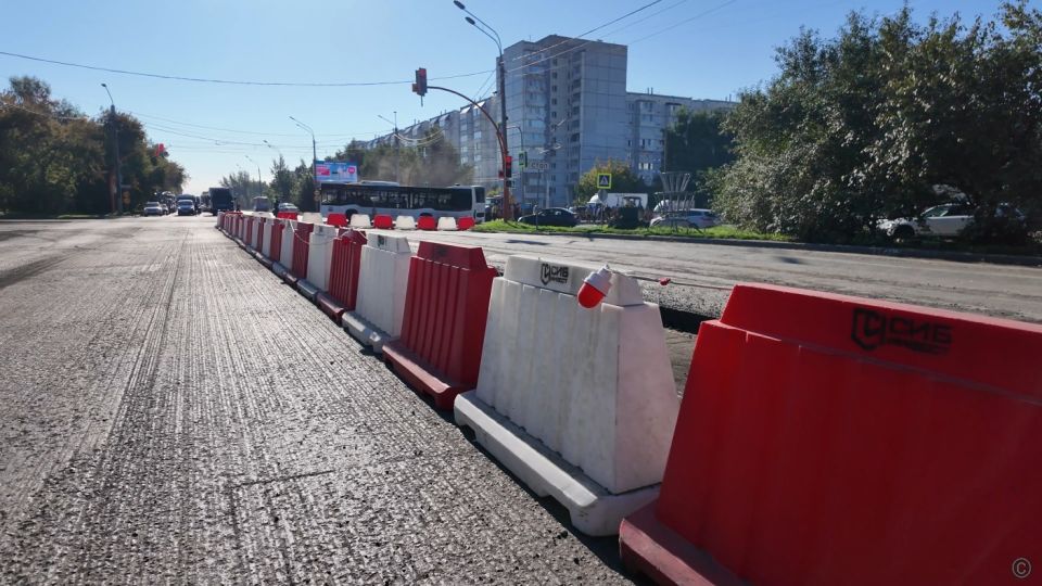 Ремонт дороги на Павловском тракте на пересечении с улицей Попова