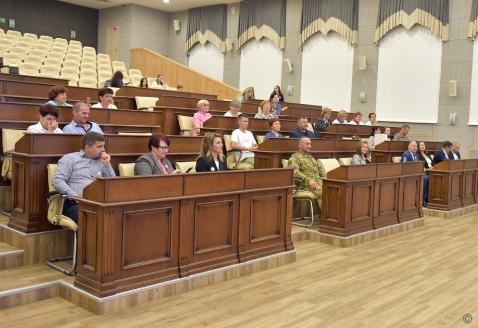 Награждение семей участников СВО и добровольцев Награждение семей участников СВО и добровольцев