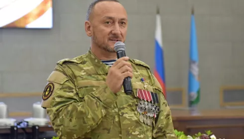 В Барнауле наградили семьи участников СВО и добровольцев. Фото