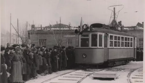 Город-труженик, город-воин: каким был Барнаул в 40-е годы XX века. Фотохроника