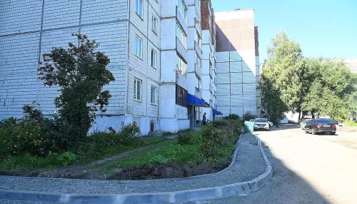 В Барнауле благоустройство дворов выходит на завершающий этап