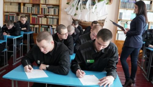 Алтайские заключенные написали Тотальный диктант