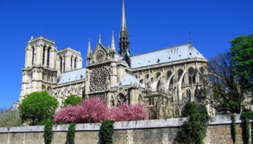 Чем известен собор Парижской Богоматери