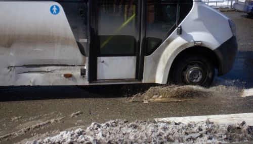 Лужи и снег. Последствия апрельского снегопада в фоторепортаже ТОЛКа
