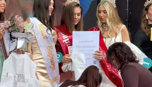 Главная красавица: кто победил в конкурсе Мисс Барнаул — 2025. Фото