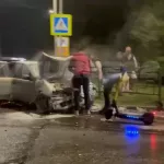 В Барнауле водитель Nissan выехал на красный и устроил ДТП, пострадали четверо