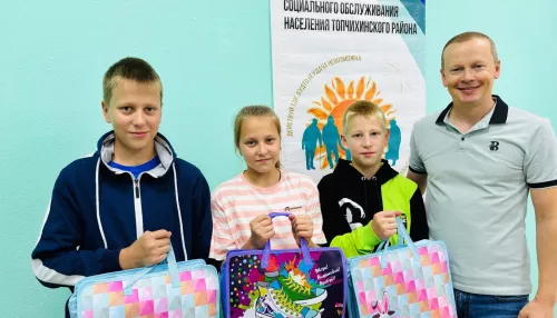 Мой Алтай обеспечил канцтоварами нуждающихся школьников Алтайского края