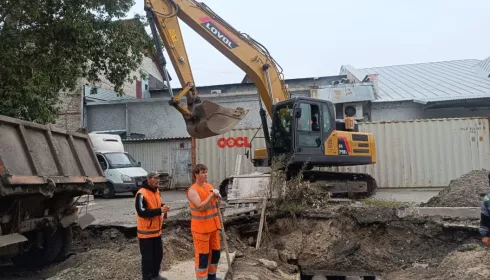 Асфальт, тротуары и разметка: в Барнауле ускоряют дорожный ремонт на ряде объектов