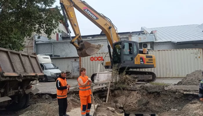 Асфальт, тротуары и разметка: в Барнауле ускоряют дорожный ремонт на ряде объектов