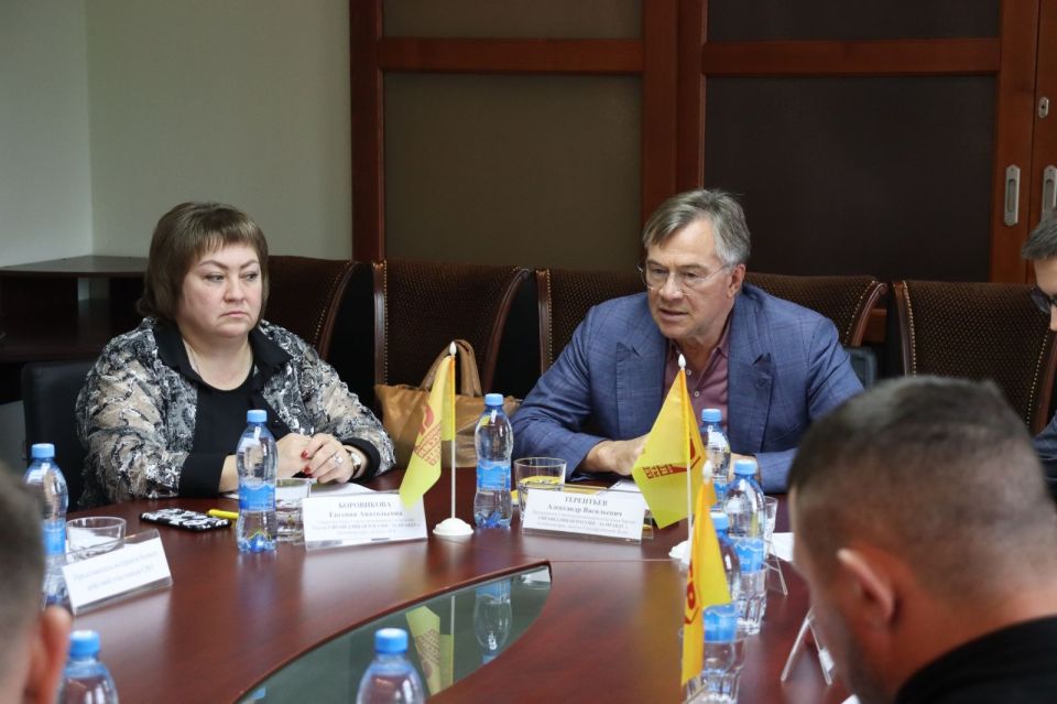 Пресс-конференция регионального отделения партии "Справедливая Россия — За правду" Пресс-конференция регионального отделения партии "Справедливая Россия — За правду"