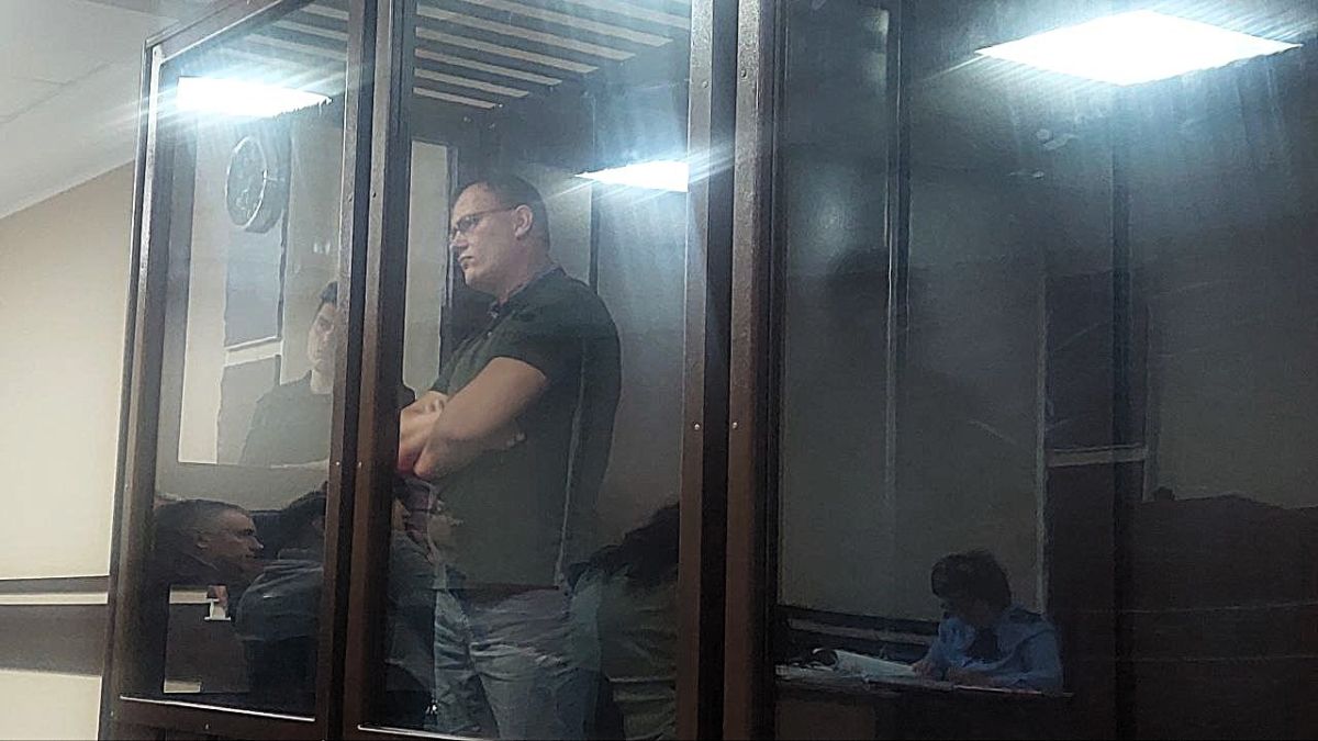 Экс-депутат Данилин выступил в суде