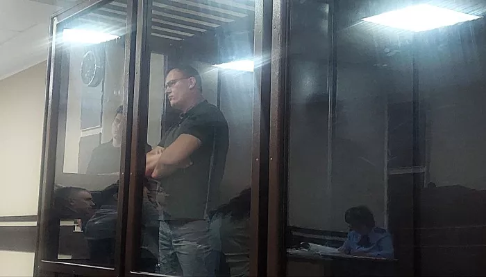 Убыточные контракты: экс-депутат АКЗС Николай Данилин выступил в суде