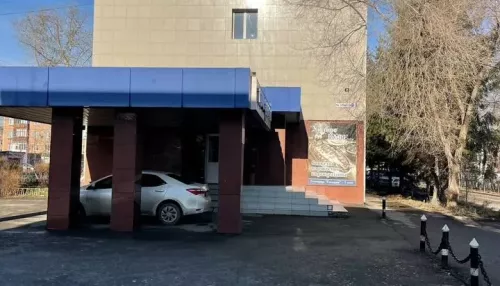 Алтайскую гостиницу с внушительной историей продают за 31 млн рублей
