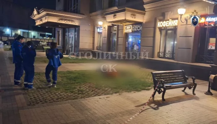 Врач скорой помощи найден мертвым в Москве после вызова к пациенту