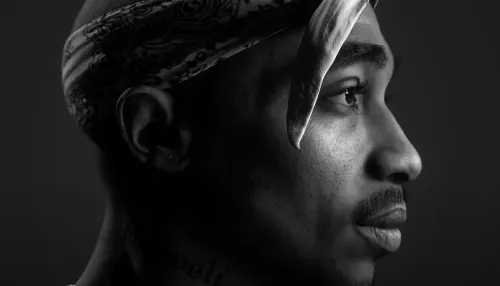 Кто такой Тупак и почему P. Diddy называют заказчиком убийства рэпера