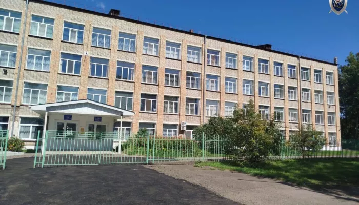 В приморской школе на уроке внезапно умер 15-летний подросток