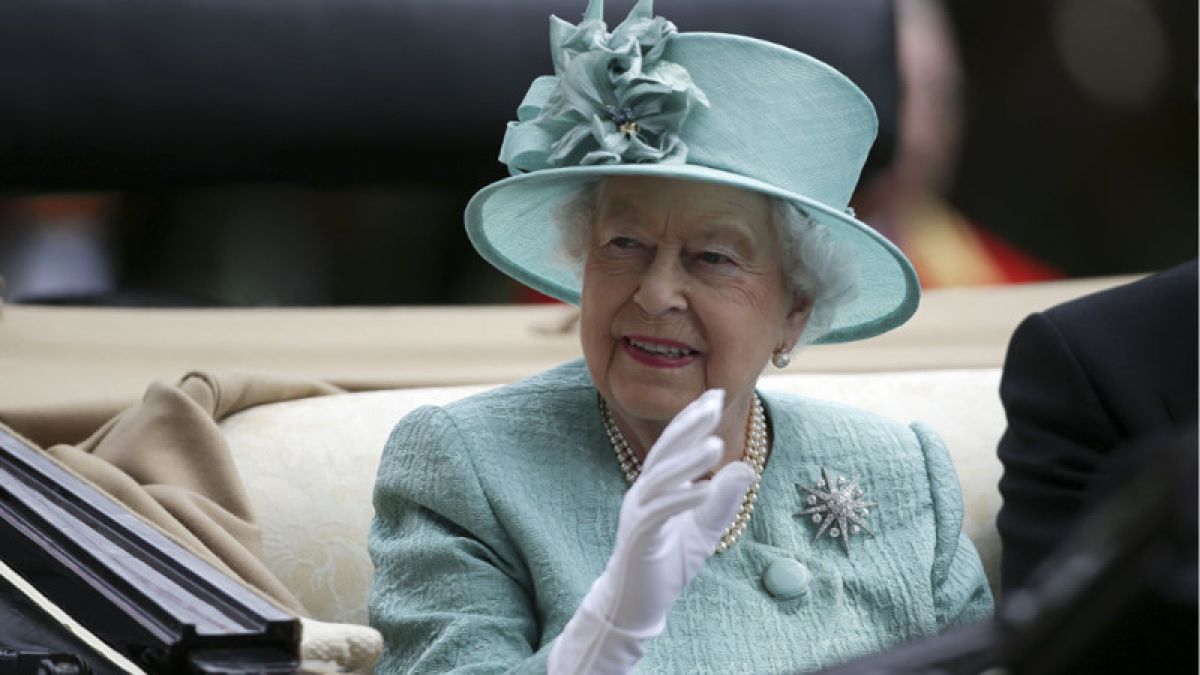 Королева Елизавета Вторая отмечает день рождения 21 апреля 