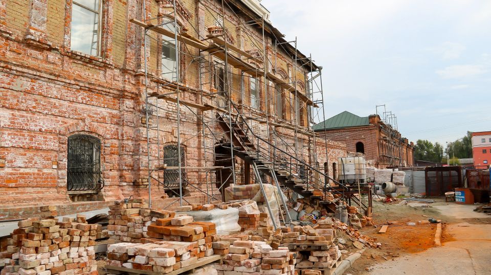 Ул. Льва Толстого, 33