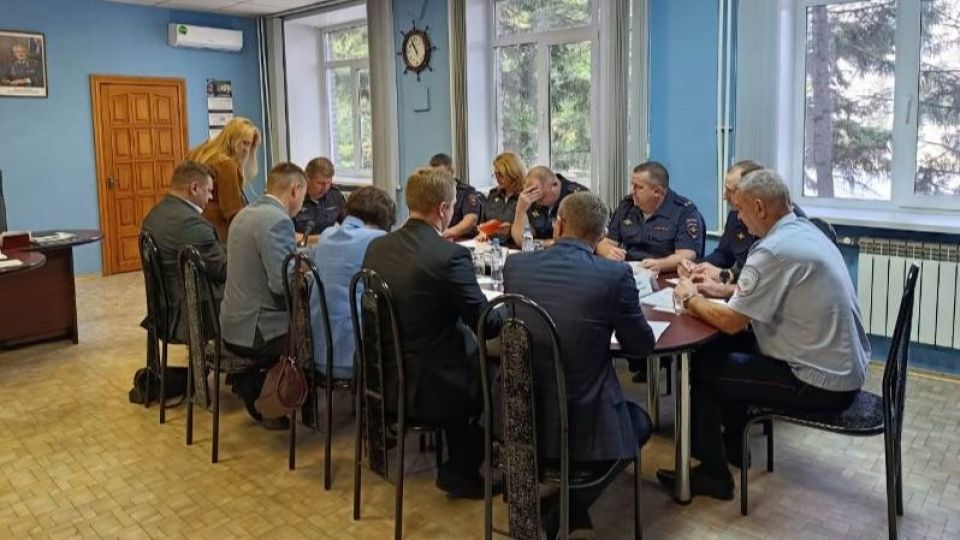 Межведомственное совещание по повышению уровня безопасности дорожного движения Межведомственное совещание по повышению уровня безопасности дорожного движения