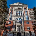 Элитную 170-метровую квартиру с хаммамом и двумя кухнями продают в Барнауле. Фото