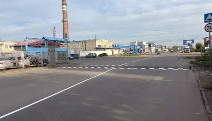 На улице Сельскохозяйственной в Барнауле ограничили скорость после жалоб на гонщиков