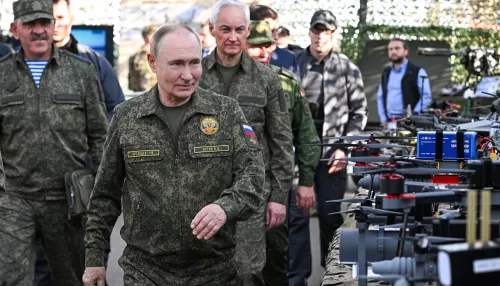 Путин посетил полигон Мулино и понаблюдал за учениями Запад-2025