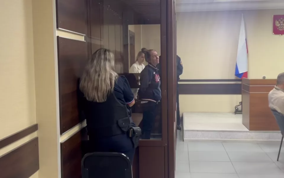 Осужденная за трагическое ДТП в центре Барнаула передала письмо матери погибшей