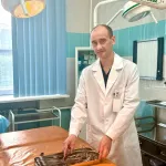 Новосибирские врачи достали личинки из головы годовалого ребенка. Как они туда попали