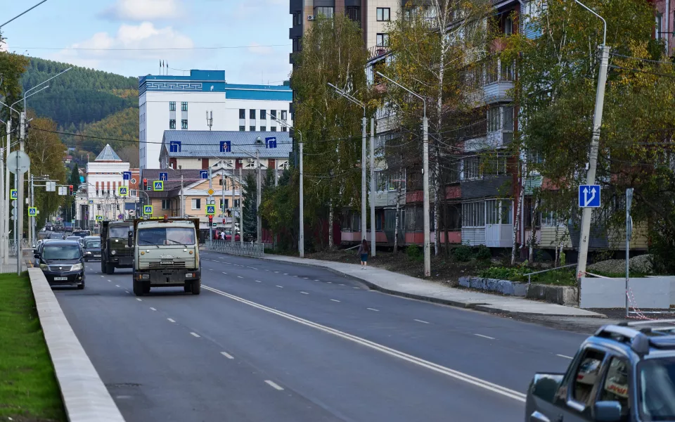 В Горно-Алтайске решили не менять дорожную разметку на улице Чорос-Гуркина