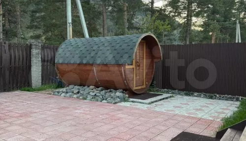 Дом из экспериментальных материалов и видом на Катунь продают в Горном Алтае. Фото