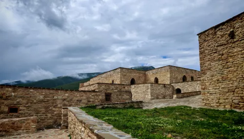 Калмыкия, Ингушетия и Чукотка: сибиряки открывают новые туристические маршруты