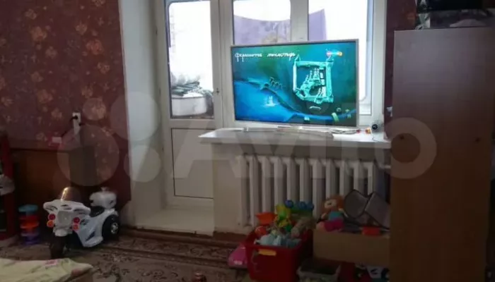 Квартиру с бабушкиным ремонтом продают за 5,7 млн за кинотеатром Мир в Барнауле