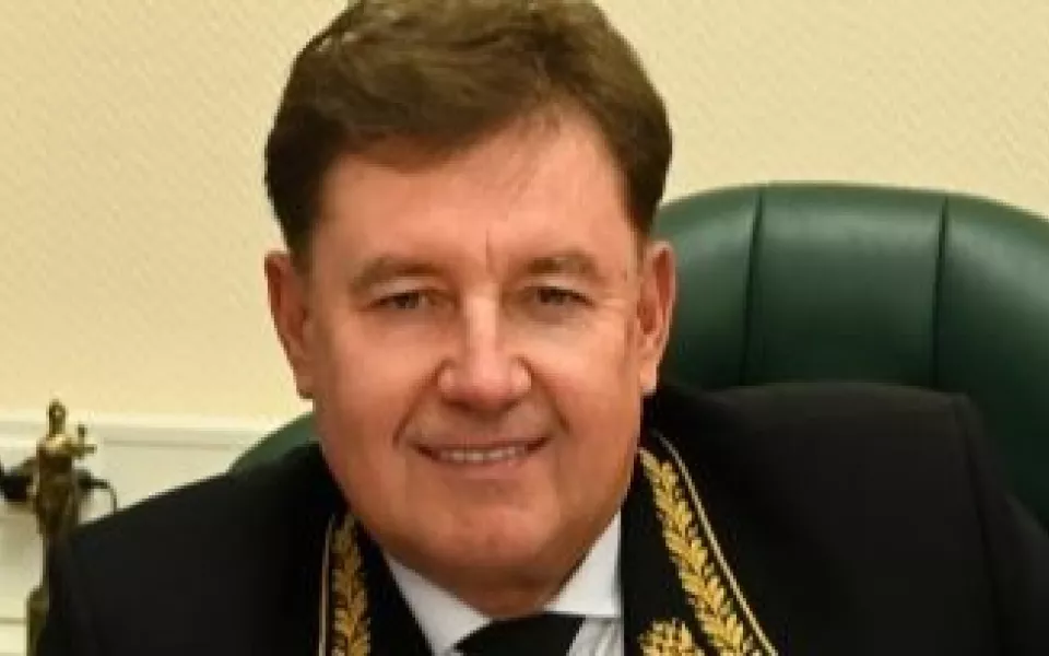 Глава Совета судей РФ ушел в отставку после скандального иска